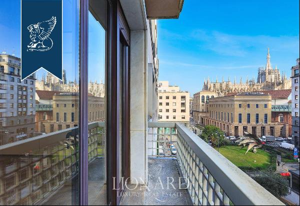Prestigious property with a balcony with a view of the Cathedral's spires for sale in the 