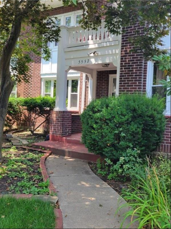 5557 Beacon St, Squirrel Hill PA 15217
