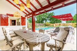 GORRIA - Charming, tastefully renovated Villa, heated swimming pool, tennis court, bowling