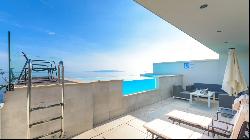 SEMI-DEATCHED HOUSE WITH ROOFTOP POOL AND BREATHTAKING SEA VIEW - OPATIJA RIVIERA