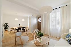 BIARRITZ, HEART OF TOWN RENOVATED HOUSE OF 154 M²