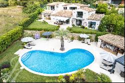 Mougins - Beautiful villa with tennis court and sea view