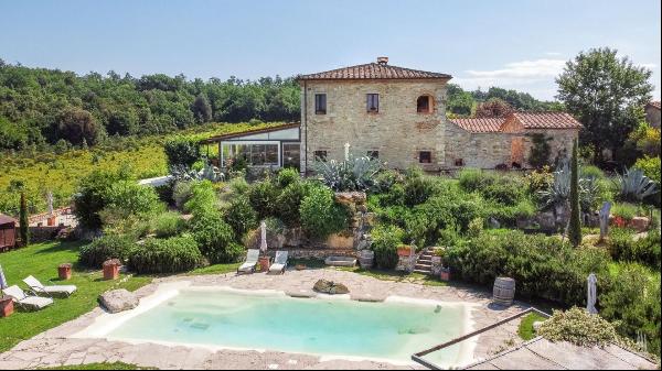 The Olive Court Farmhouse, Rapolano Terme, Siena – Tuscany
