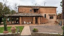 Il Portico Country House with annexes, Montepulciano, Siena - Tuscany
