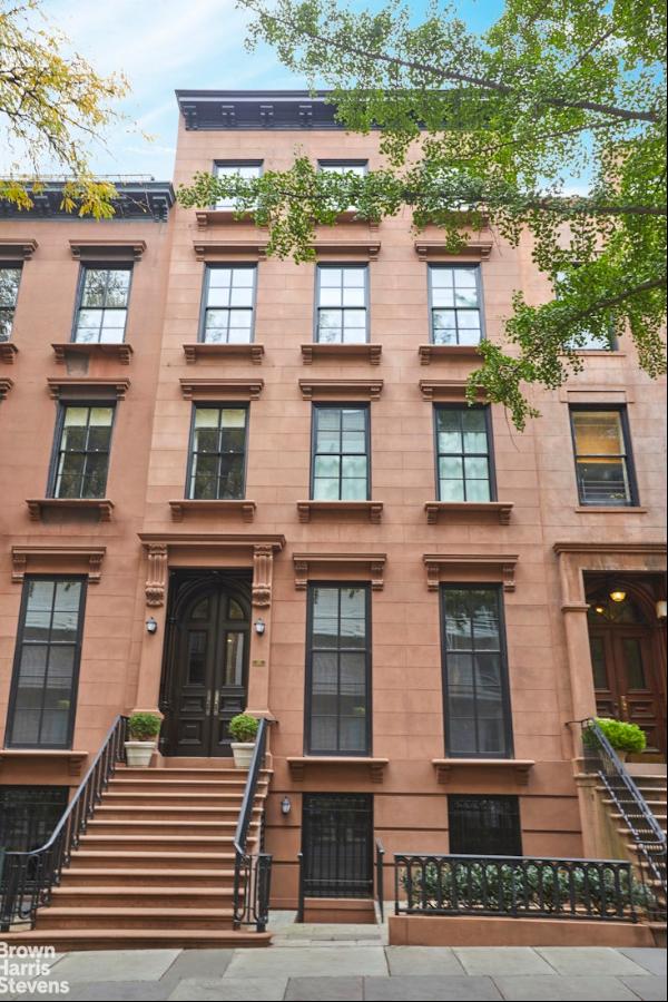 127 HICKS STREET in Brooklyn Heights, New York