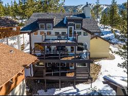 Luxurious Living in Tyrolian Village