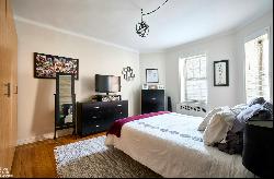 76 -35 113TH STREET 1F in Forest Hills, New York