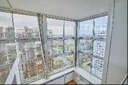 Paris 15th District – A top-floor duplex apartment