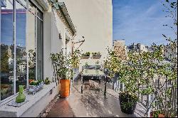 Paris 16th District – A delightful 3-bed apartment with terraces