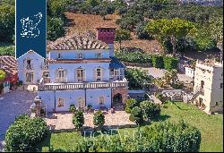 Elegant 19th-century villa for sale in Abruzzo, on the coast near Pescara