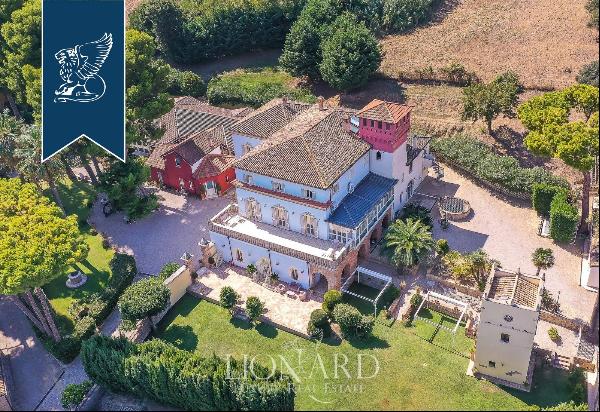 Elegant 19th-century villa for sale in Abruzzo, on the coast near Pescara