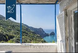 Charming property with a big panoramic terrace off the coast of Lazio