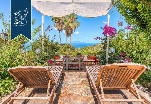 Mediterranean estate surrounded by nature with a panoramic terrace for sale in Capri