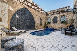 Magnificent Garden Apartment in Old Jaffa