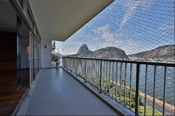 Apartment overlooking a special view of Rio
