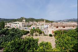 Charming townhouse with mountain views in Mancor de la Vall, Mallorca