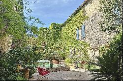Aigues - 5 minutes - Charming house with pool