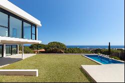 New construction under construction with sea views in Cabrils - Costa BCN