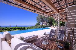Beautiful villa in Mediterranean-Nordic style with spectacular sea views