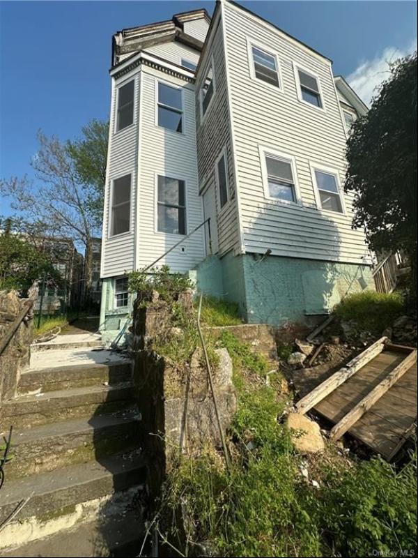 30 Linden Street, Yonkers NY 10701