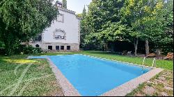Charming classic villa with swimming pool and views of El Escorial Monastery