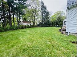33 Forest Ave, Natick MA 01760