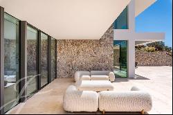 Breathtaking first line designer villa