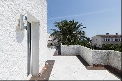 House in the center of Empuriabrava 150 meters from the beach