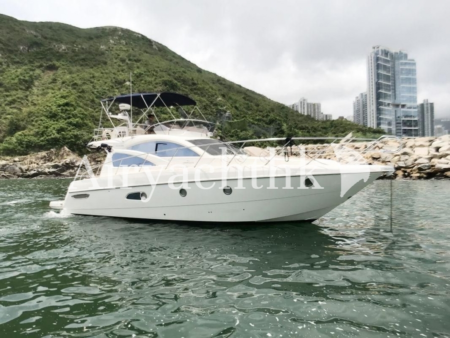 yacht rental hong kong price