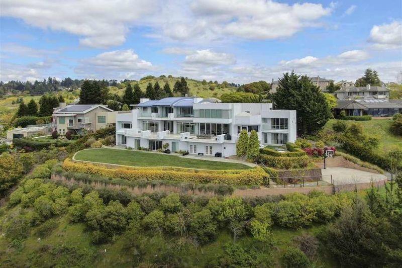 Kevin Durant's Oakland Hills mansion