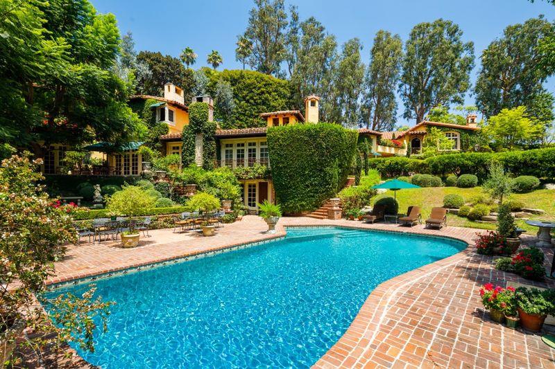 Priscilla Presley Beverly Hills Mansion