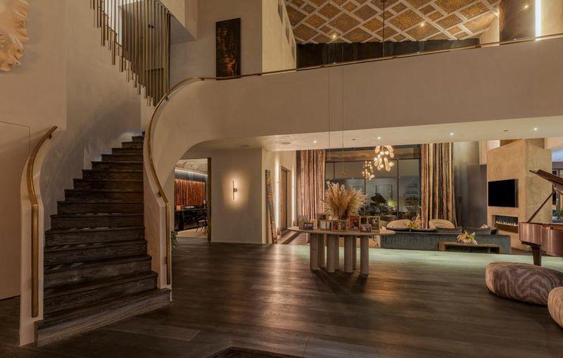 John Legend Chrissy Teigen Beverly Hills mansiom