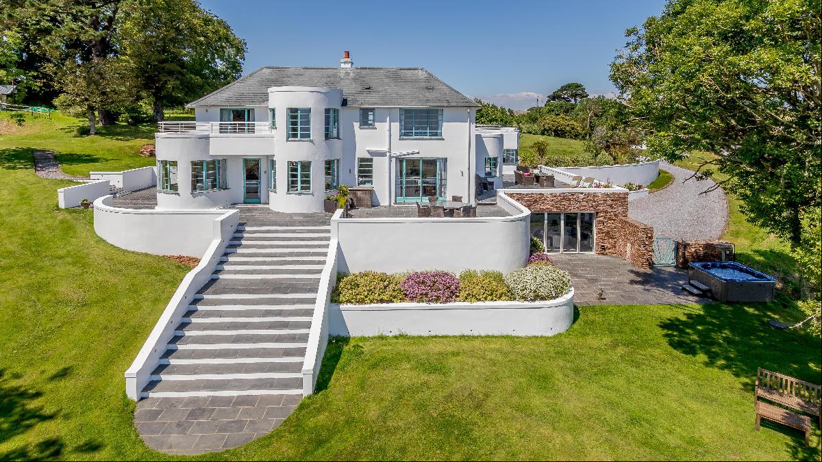 Five Of The World'S Best Homes For Sale For Art Deco Fans | Ft Property  Listings