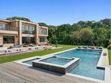 Pepsi executive builds a modern Hamptons home for $4.69M