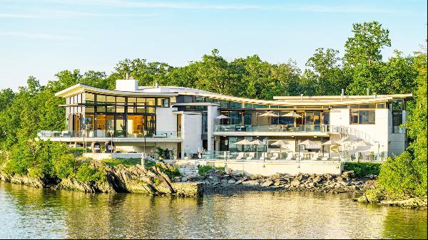 Five of the world’s best waterfront homes for sale