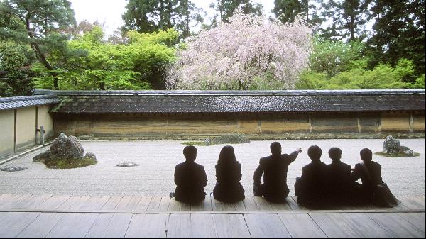 The timeless aesthetic of Japanese gardens