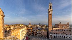 The Tuscan apartment with an unrivalled Sienese view