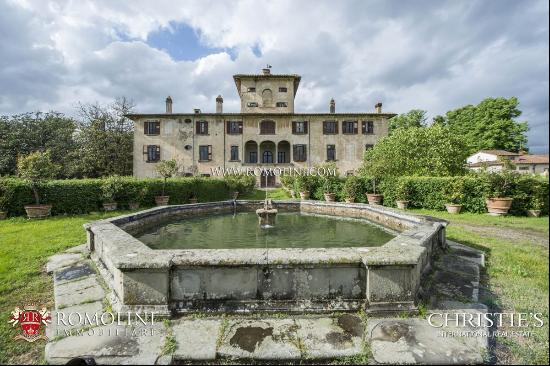 MANOR VILLA SALE PISTOIA, TUSCANY