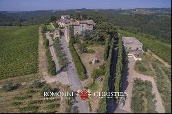 CASTLE FOR SALE ITALY, CHIANTI CLASSICO WINE RY DOCG TUSCANY AREA