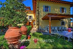 MANOR VILLA FOR SALE CHIANTI CLASSICO FLORENCE TUSCANY