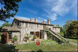 PROPERTY FOR SALE LAKE BOLSENA, ORVIETO, UMBRIA