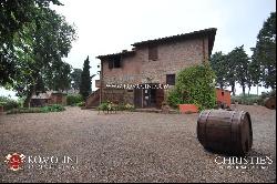 Lake Trasimeno - RESTORED COUNTRY HOUSE FOR SALE IN UMBRIA