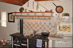 Tuscany - FARMHOUSE WITH POOL FOR SALE IN LUNIGIANA, TUSCANY