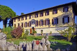 HAMLET SALE TUSCANY, CELLAR, HORSE RIDING CENTRE, TENNIS