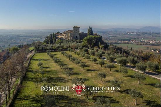 CASTLE FOR SALE IN UMBRIA, ASSISI