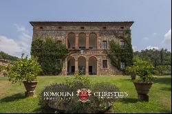 TUSCAN ESTATE WITH MANOR VILLA, 10 HA OF LAND, VINEYARDS,OLIVE GROVE FOR SALE IN ITALY, T