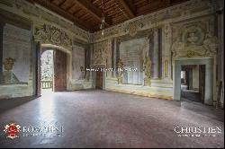 MANOR VILLA SALE PISTOIA, TUSCANY