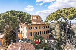 LUXURY VILLA FOR SALE NEAR PISA