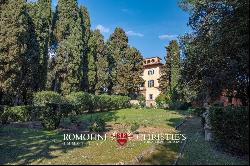 LUXURY VILLA FOR SALE NEAR PISA