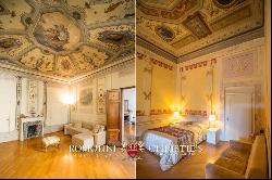 RENAISSANCE PALAZZO WITH BOUTIQUE HOTEL FOR SALE IN FLORENCE